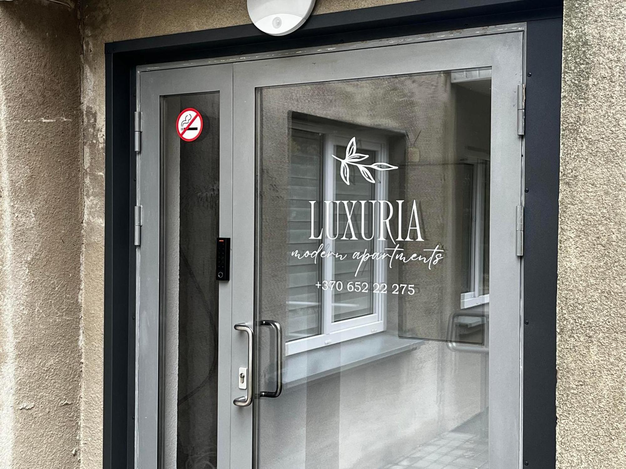 Luxuria Modern Apartments - Self Check-In Šiauliai Buitenkant foto