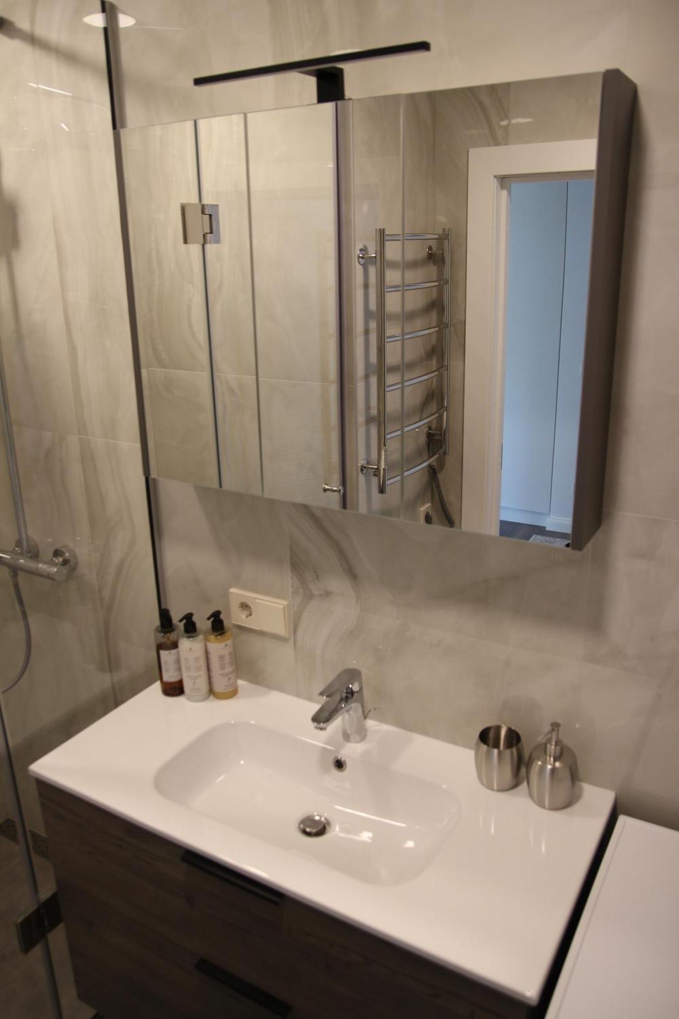 Luxuria Modern Apartments - Self Check-In Šiauliai Buitenkant foto